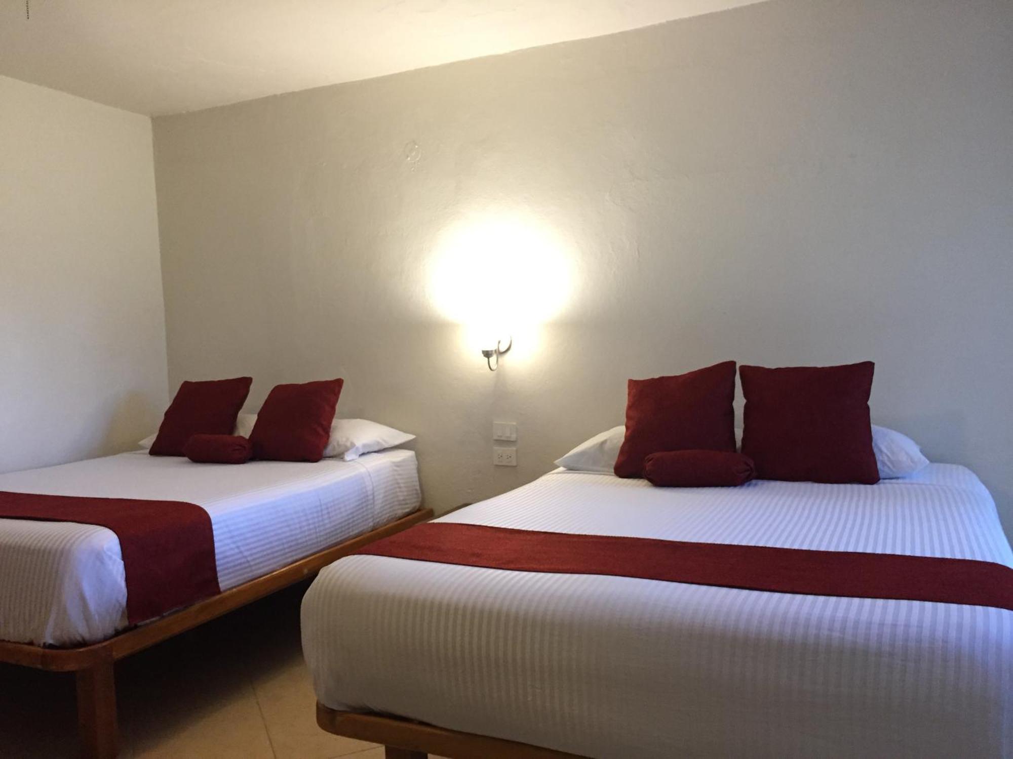Hotel Rv Park San Ramon サン・ミゲル・デ・アジェンデ 部屋 写真
